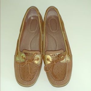 Tan & Gold Sperrys